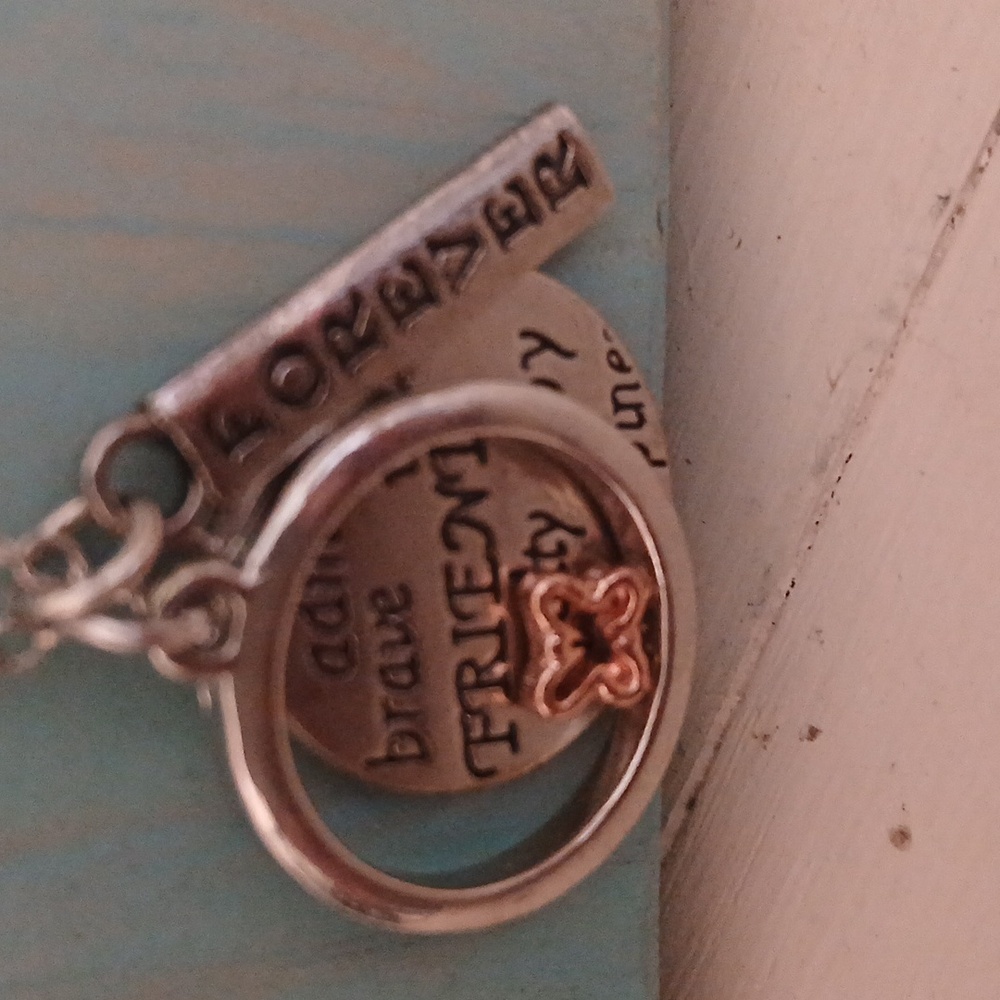 Cute neckless - Picture 2 of 4